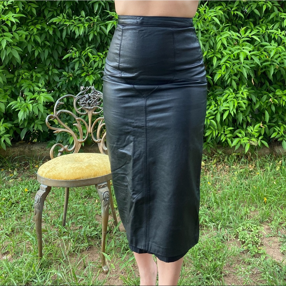 Vintage leather black pencil skirt